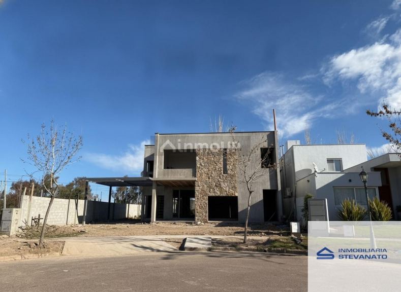 Casa en Venta en Maipu, Mendoza