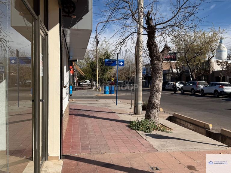 Local Comercial en Alquiler en Maipu, Mendoza - $ 900.000 | Inmoup - 10