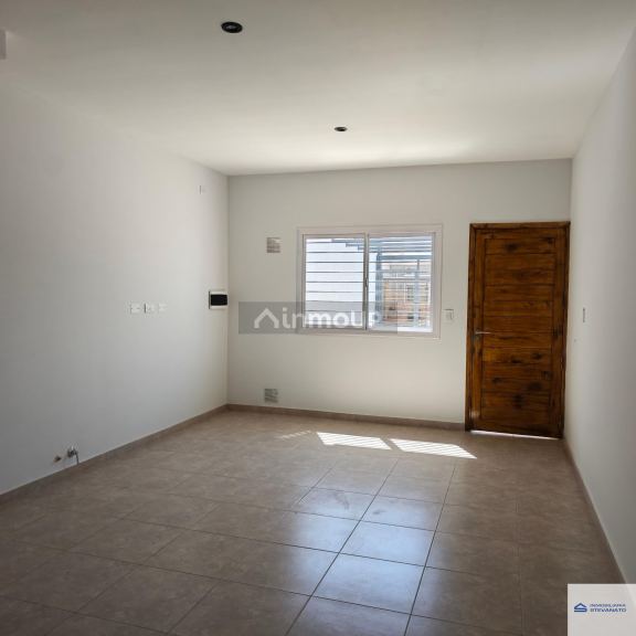 Departamento en Alquiler en Maipu, Mendoza