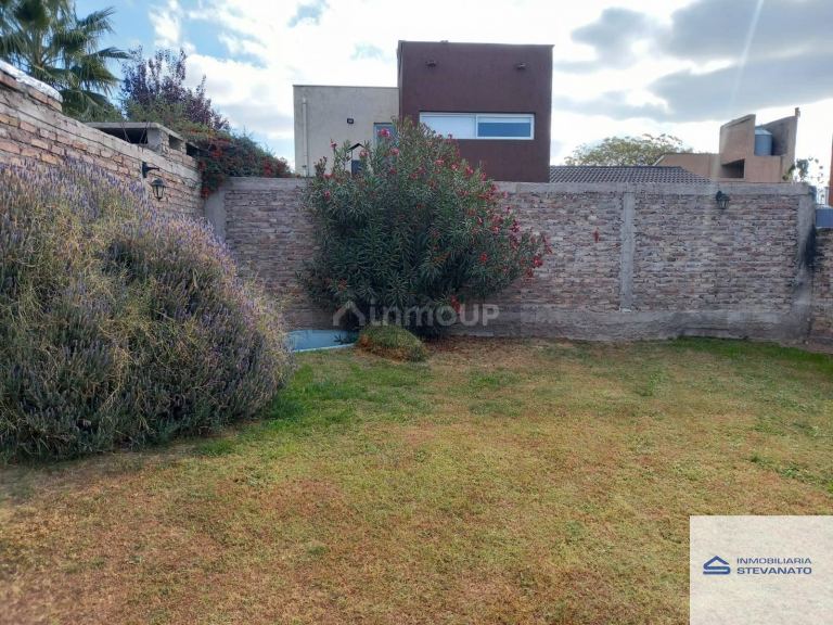 Casa en Alquiler en Maipu, Mendoza