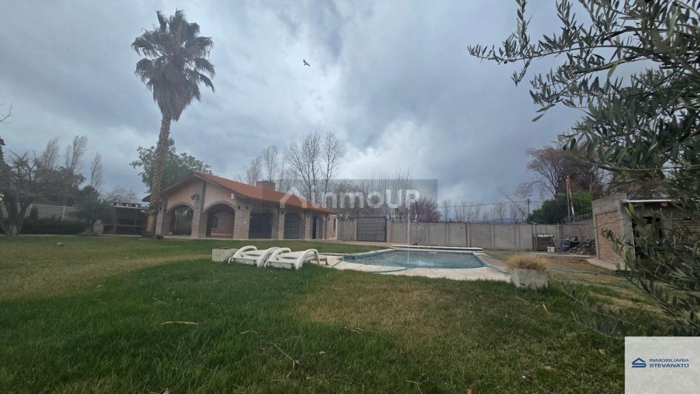 Casa Quinta en Venta en Maipu, Mendoza