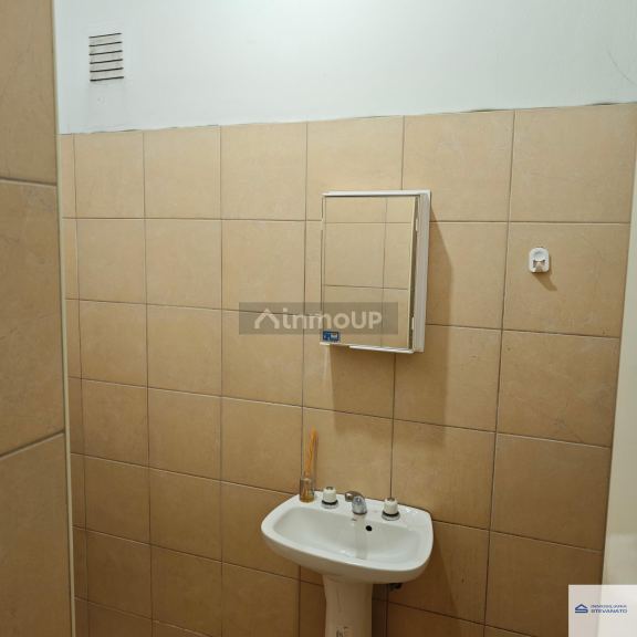 Local Comercial en Alquiler en Maipu, Mendoza