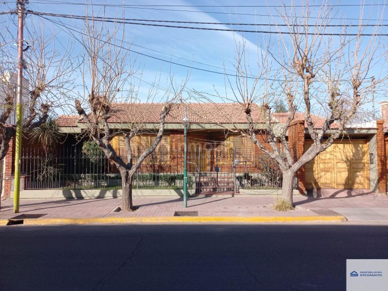 Casa en Alquiler en Maipu, Mendoza