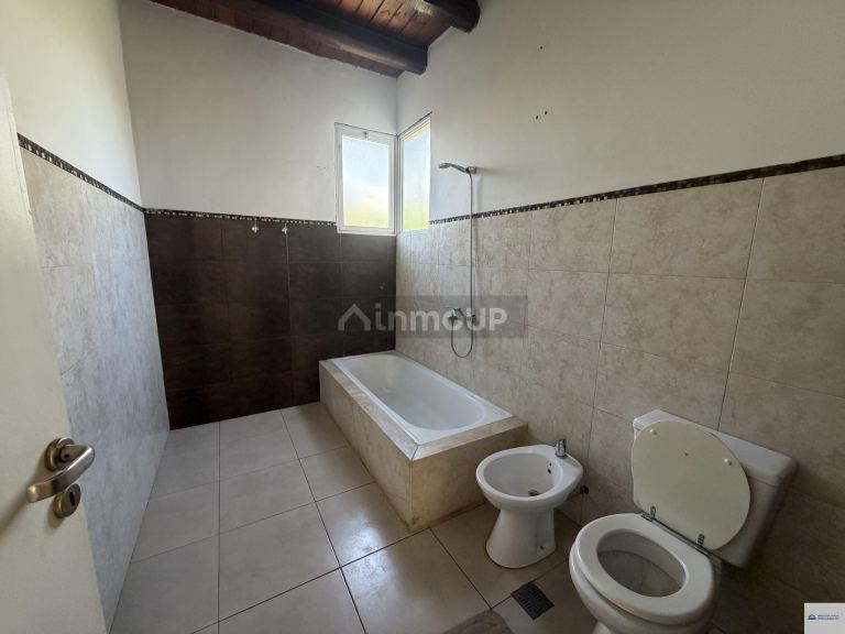 Casa en Alquiler en Lujan de Cuyo, Mendoza - $ 800.000 | Inmoup - 8