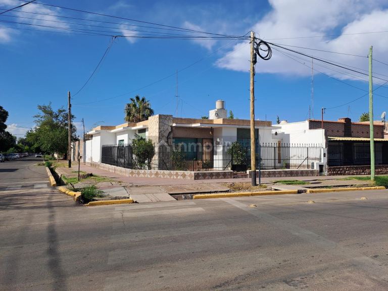 Casa en Venta en Maipu, Mendoza