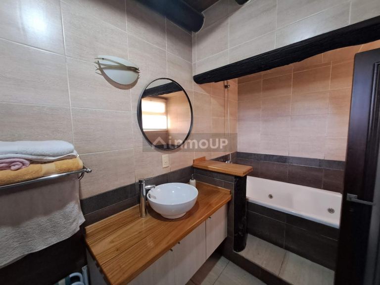 Casa en Venta en Godoy Cruz, Mendoza