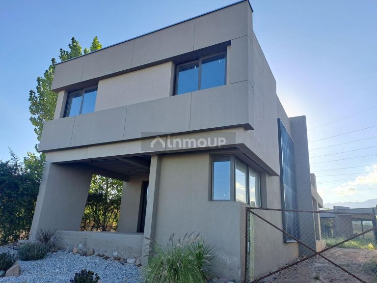 Casa en Venta en Lujan de Cuyo, Mendoza