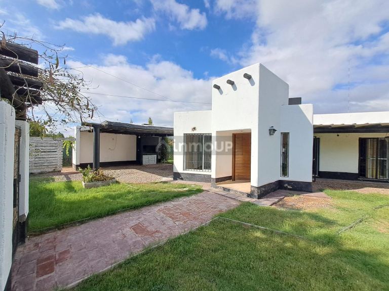 Casa en Venta en Guaymallen, Mendoza