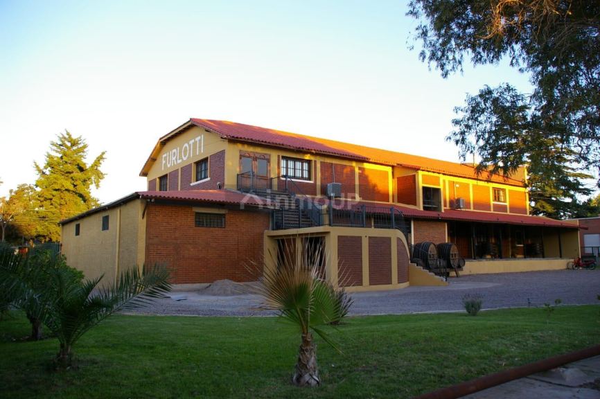 Local Comercial en Venta en Maipu, Mendoza - USD 450.000 | Inmoup - 6