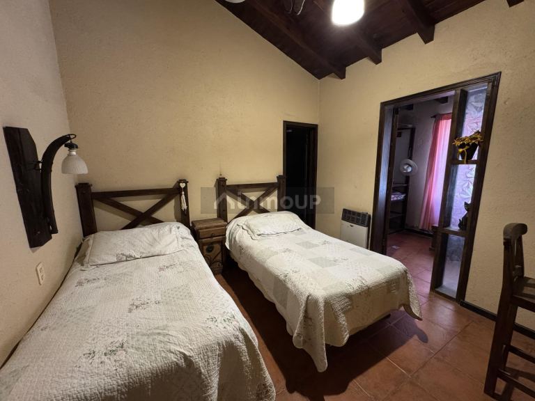 Hotel en Venta en Lujan de Cuyo, Mendoza - USD 355.000 | Inmoup - 24