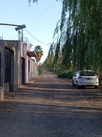 Guaymallen 2 de mayo a metros de Severo del Catillo