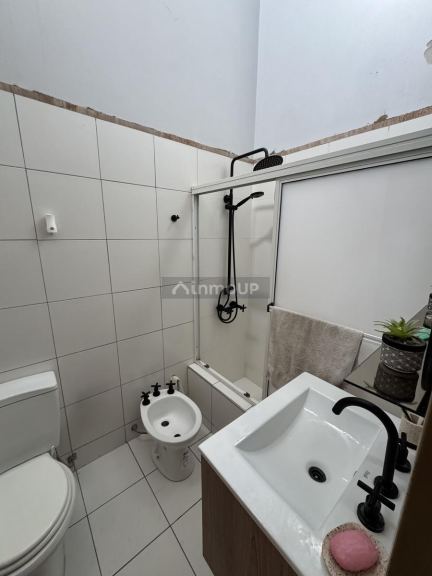 Casa en Venta en Capital, Mendoza - USD 149.000 | Inmoup - 24