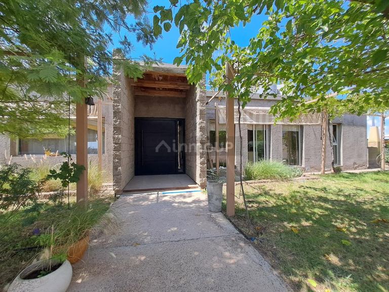 Casa en Venta en Lujan de Cuyo, Mendoza