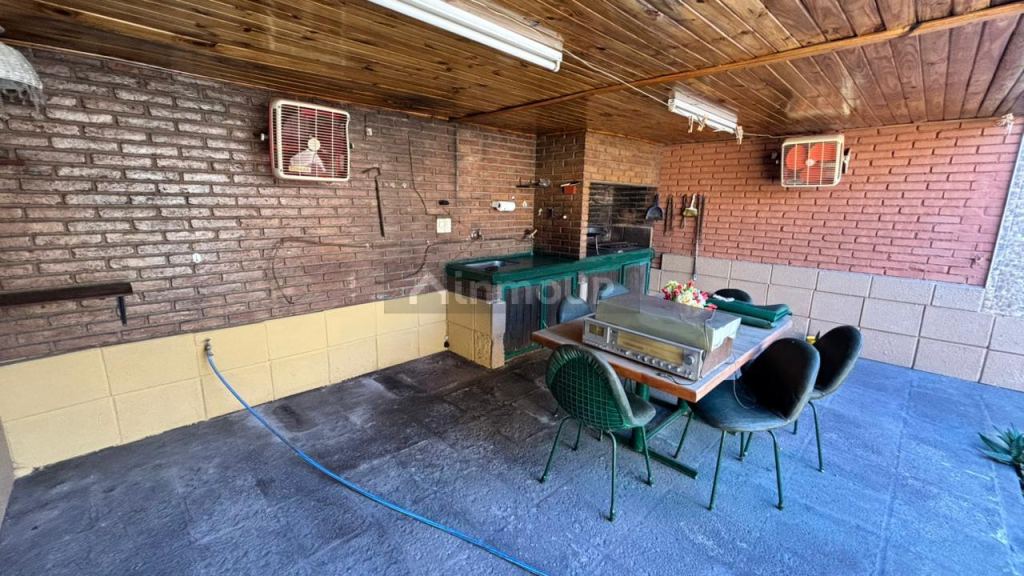 Casa en Venta en Guaymallen, Mendoza - USD 120.000 | Inmoup - 10