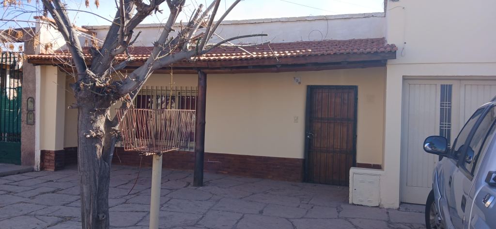 Casa en Alquiler en Maipu, Mendoza