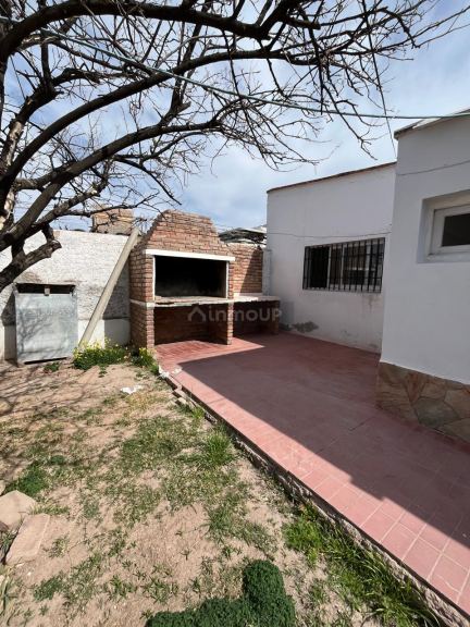 Casa en Alquiler en Maipu, Mendoza