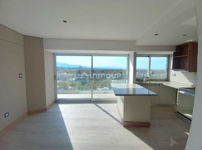 Departamento en Alquiler en Capital, Mendoza