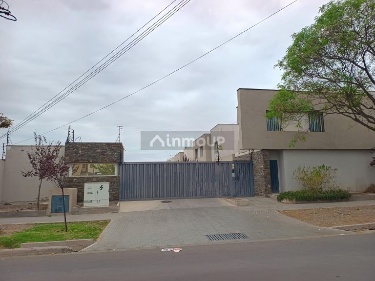 Duplex en Alquiler en Guaymallen, Mendoza