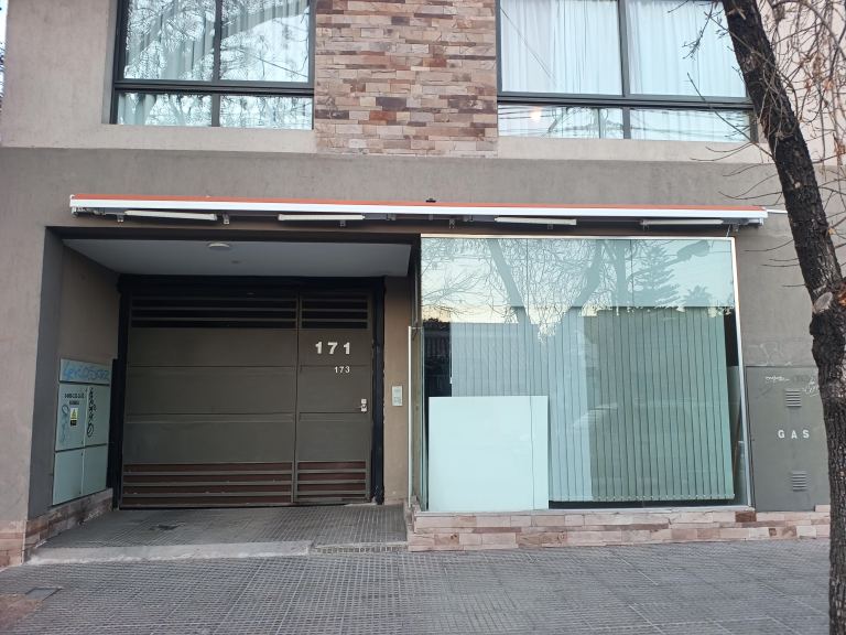 Local Comercial en Alquiler en Capital, Mendoza