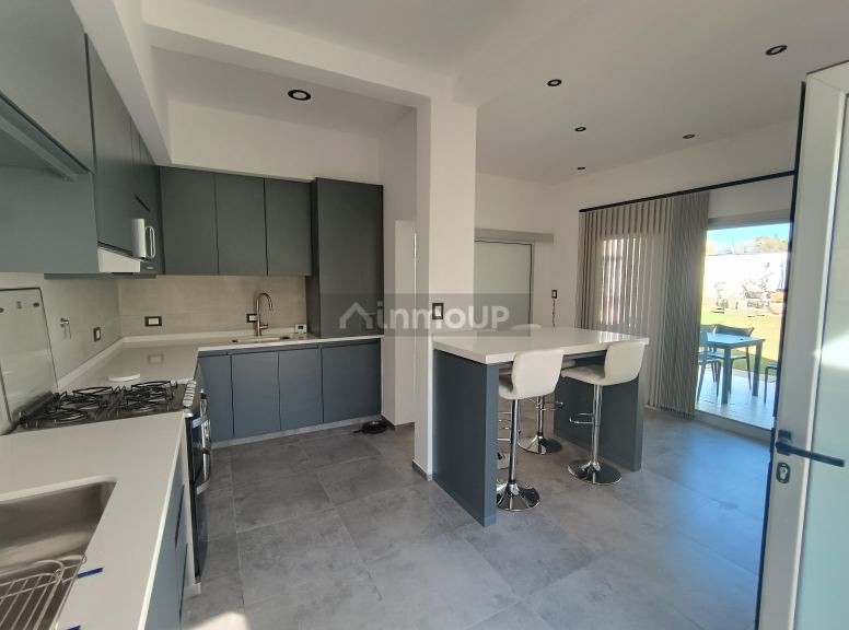 Casa en Alquiler en Maipu, Mendoza