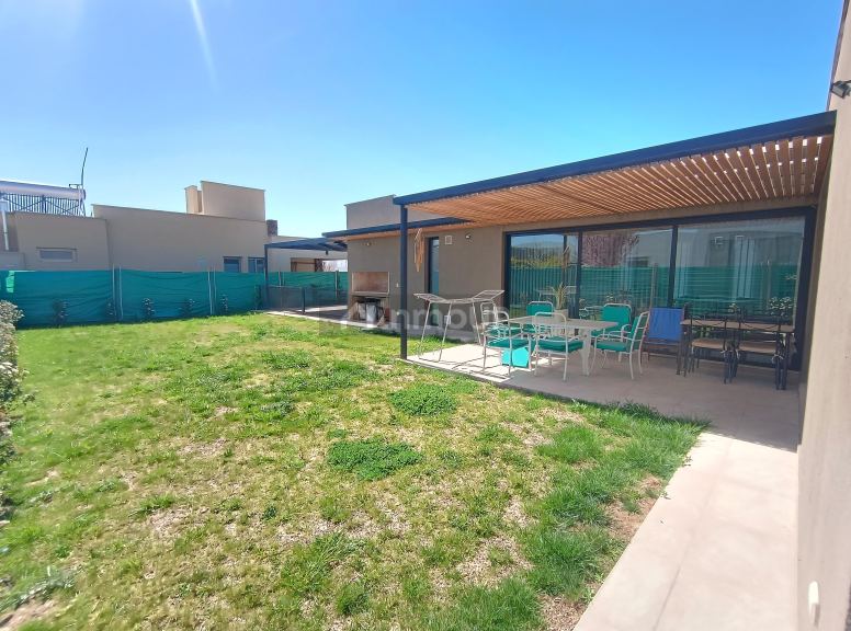 Casa en Alquiler en Lujan de Cuyo, Mendoza