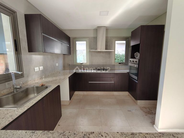 Casa en Alquiler en Lujan de Cuyo, Mendoza