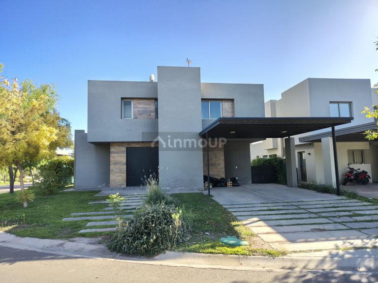Casa en Alquiler en Lujan de Cuyo, Mendoza