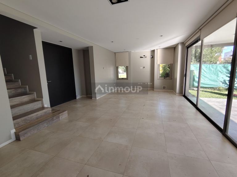 Casa en Alquiler en Lujan de Cuyo, Mendoza