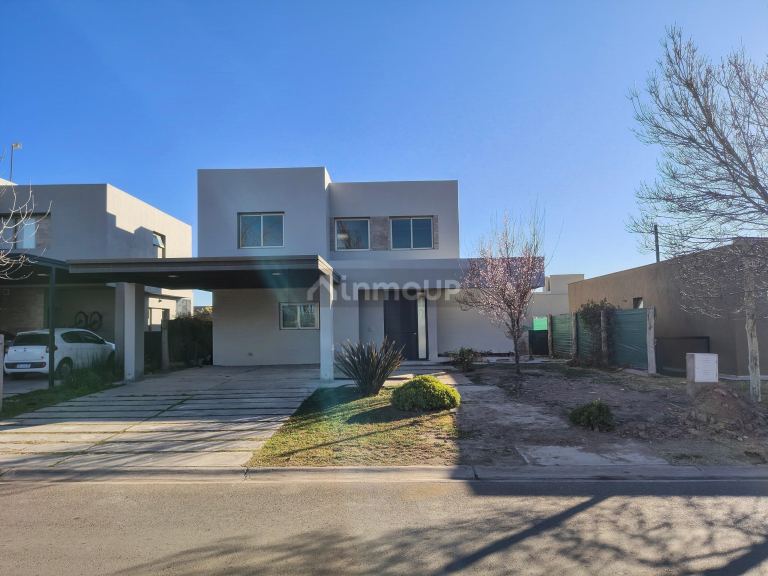 Casa en Alquiler en Lujan de Cuyo, Mendoza