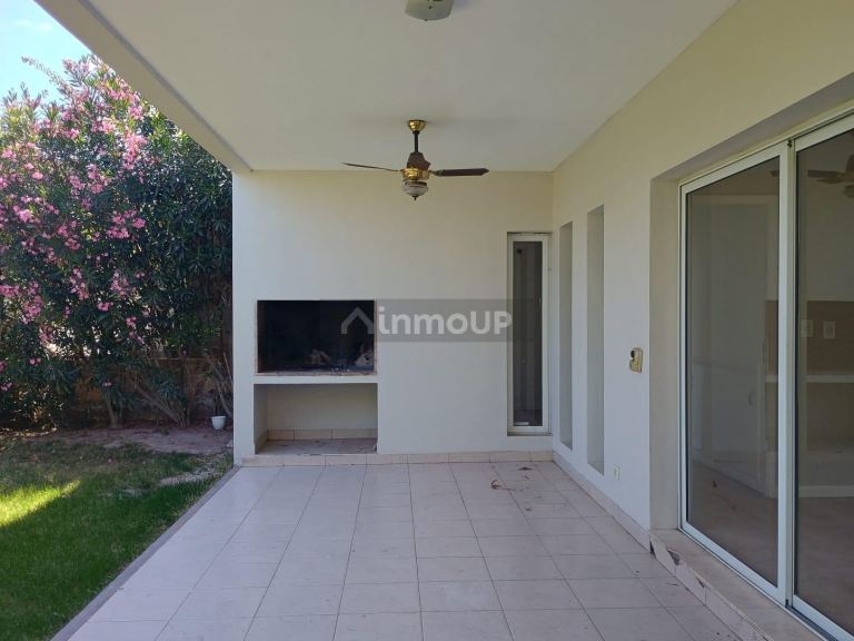 Casa en Venta en Las Heras, Mendoza