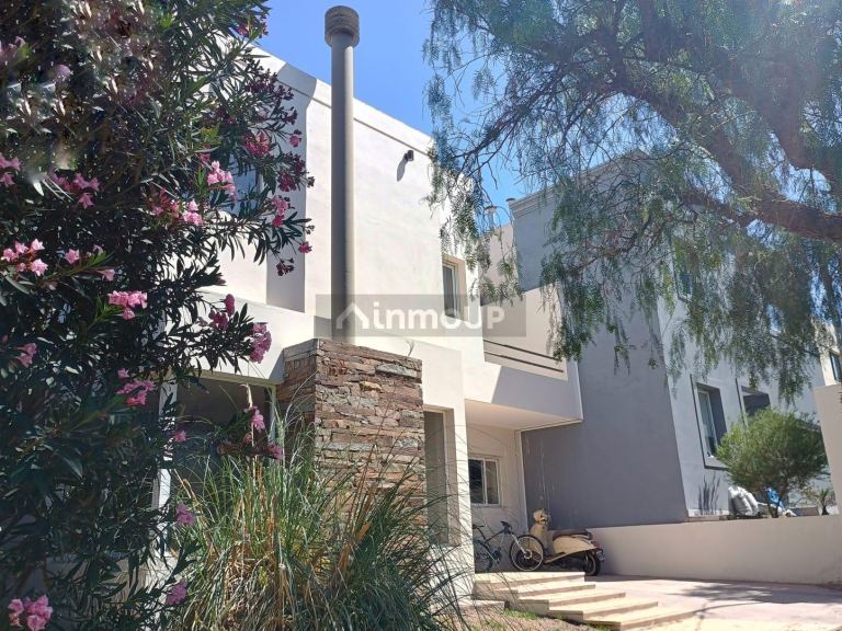 Casa en Venta en Las Heras, Mendoza