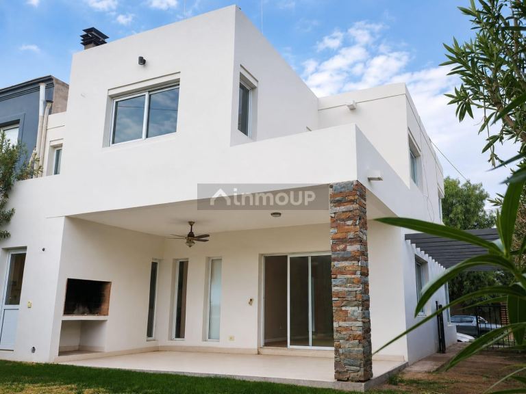 Casa en Venta en Las Heras, Mendoza