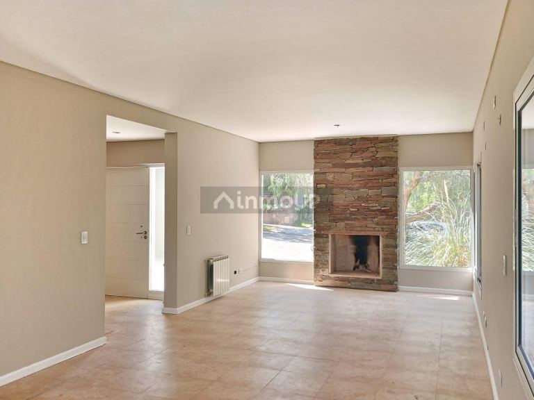 Casa en Venta en Las Heras, Mendoza