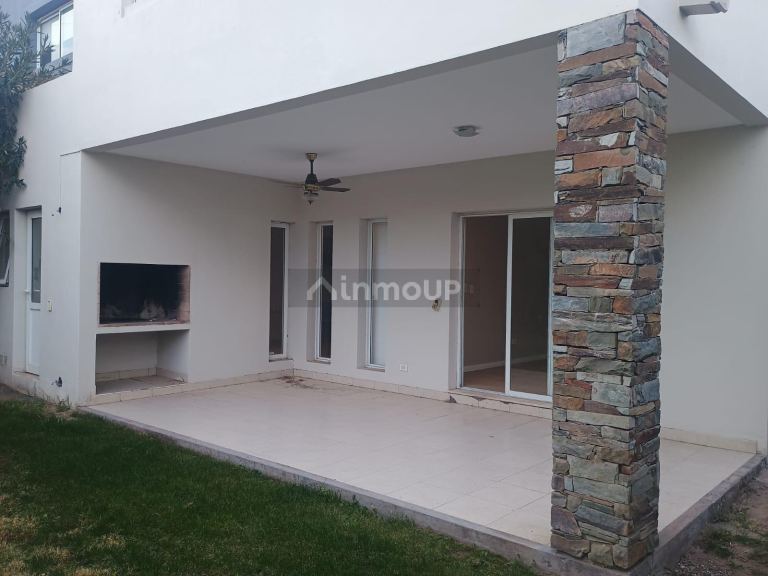 Casa en Venta en Las Heras, Mendoza
