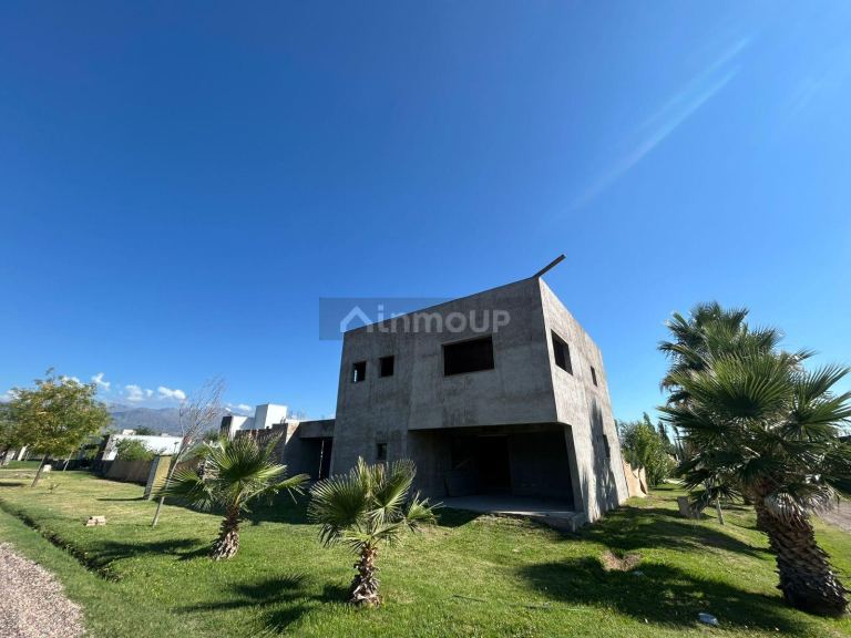 Casa en Venta en Lujan de Cuyo, Mendoza