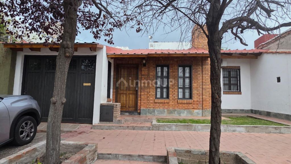 Godoy Cruz Laguna de Guanacache al 1400