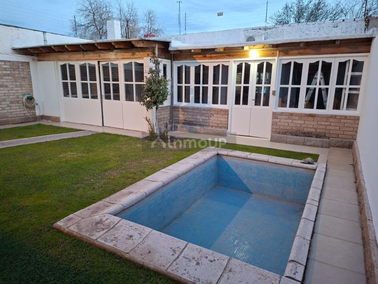 Casa en Alquiler en San Martin, Mendoza
