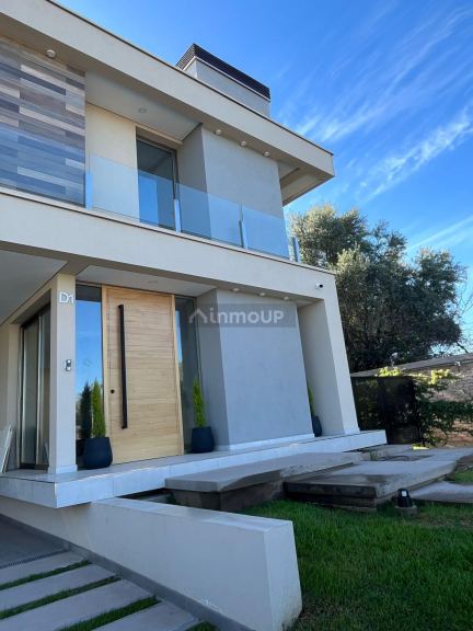 Casa en Venta en Maipu, Mendoza