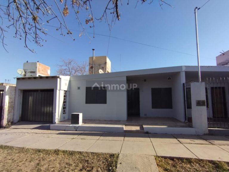 Casa en Venta en Guaymallen, Mendoza