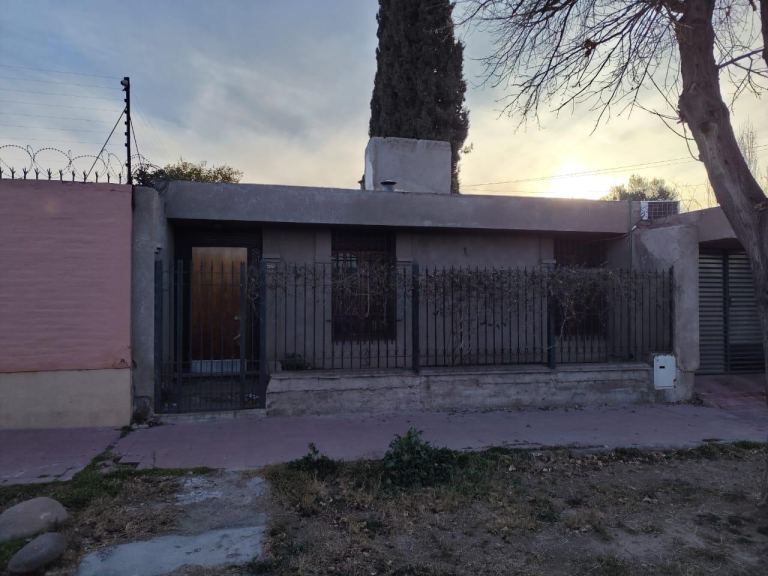 Casa en Venta en Godoy Cruz, Mendoza