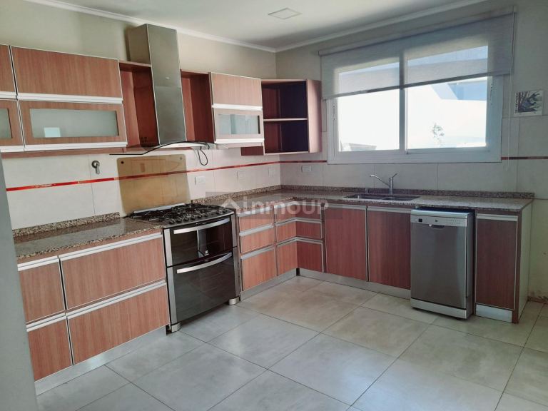 Casa en Alquiler en Guaymallen, Mendoza