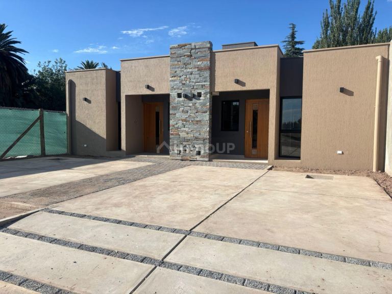 Casa en Venta en Guaymallen, Mendoza