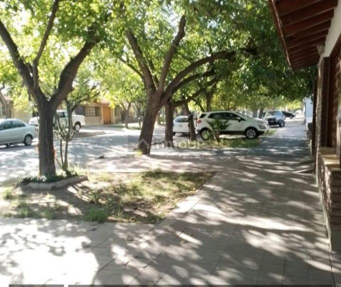 Casa en Alquiler en Godoy Cruz, Mendoza