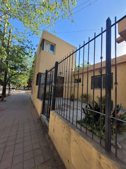 Casa en Venta en Guaymallen, Mendoza