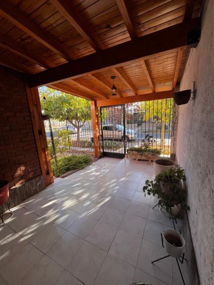Casa en Venta en Guaymallen, Mendoza