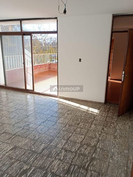 Galpon en Alquiler en Godoy Cruz, Mendoza