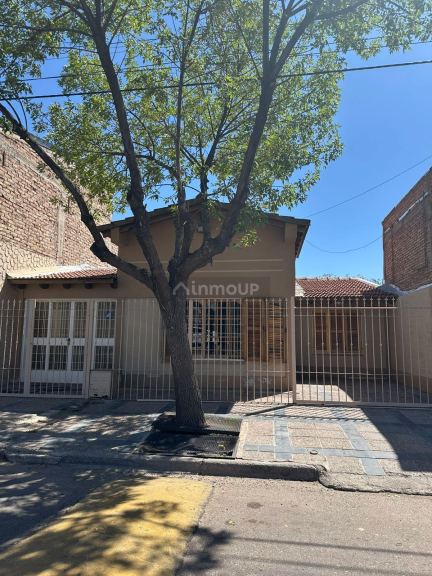 Casa en Alquiler en Guaymallen, Mendoza