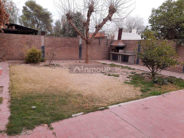 Negocio en Alquiler en Godoy Cruz, Mendoza