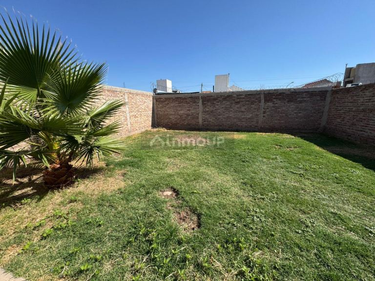 Casa en Alquiler en Maipu, Mendoza