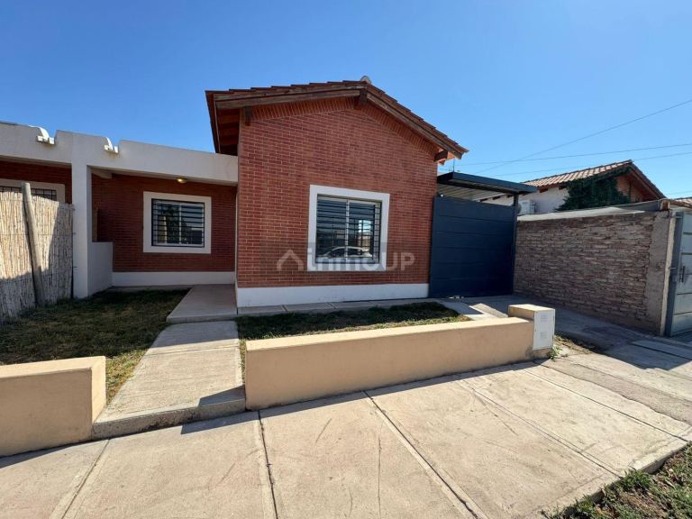 Casa en Alquiler en Maipu, Mendoza